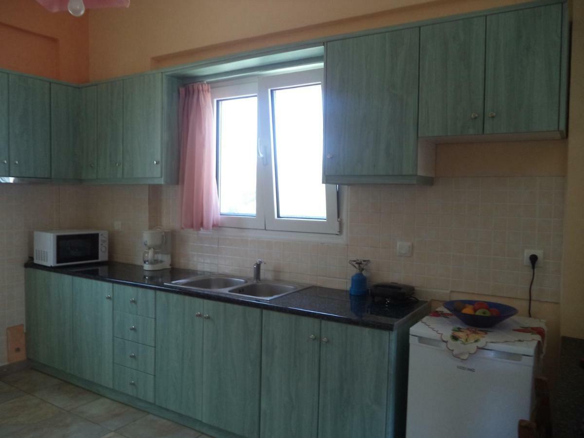 Karoubis Studio Kavallouri Экстерьер фото